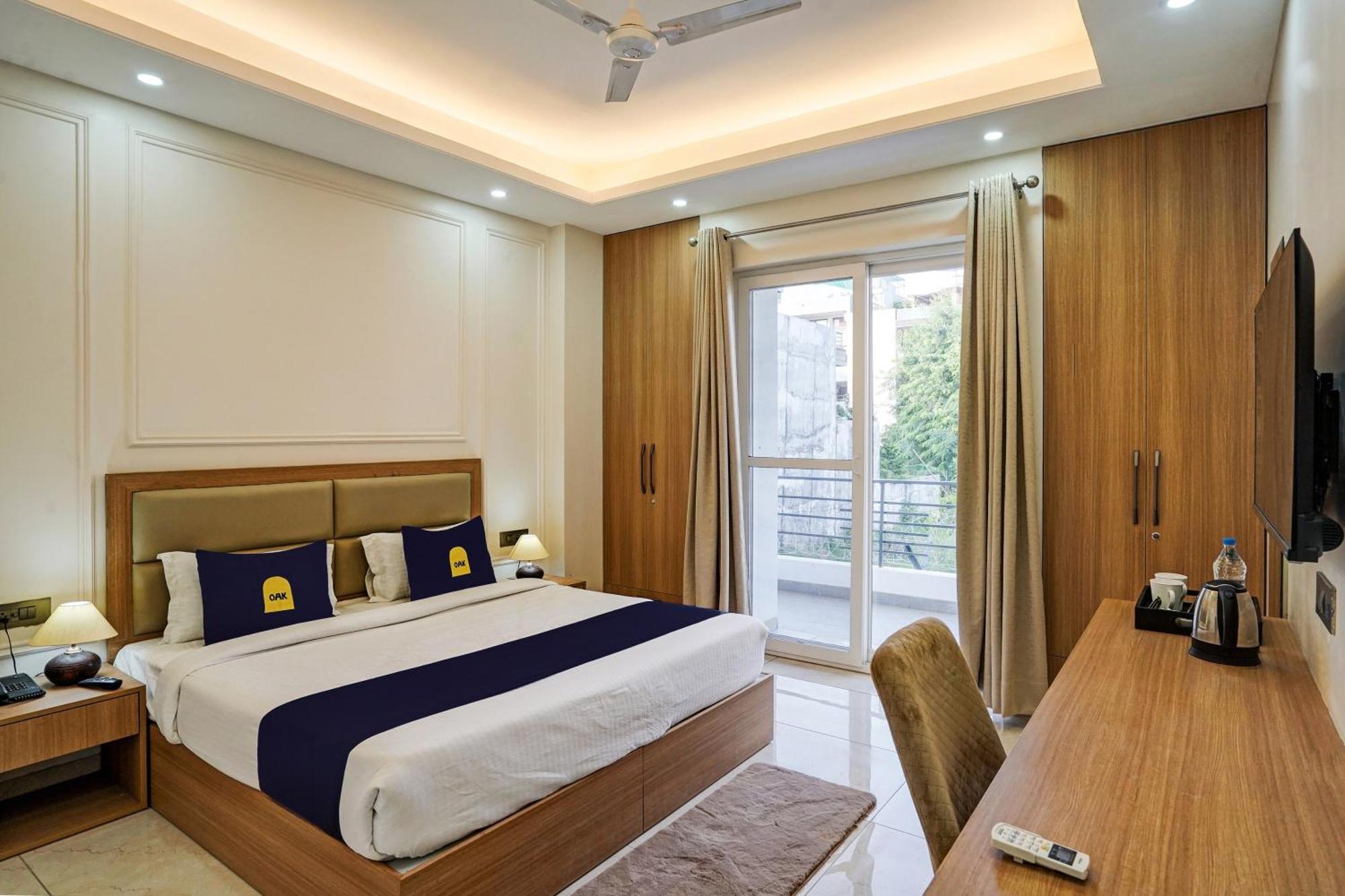Hotel O Parkinn Gurgáon Kültér fotó